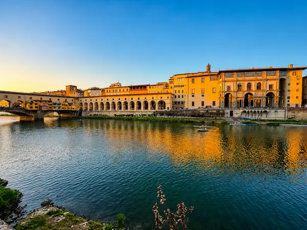 Jewish Florence Tuscany tours โ Ponte Vecchio at sunset